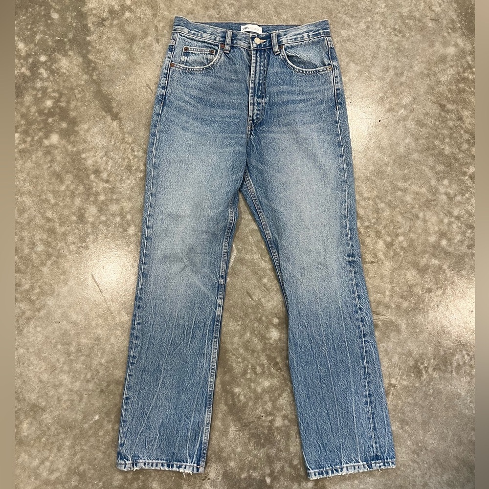 Zara Classic Blue Denim Jeans - Picture 1 of 3